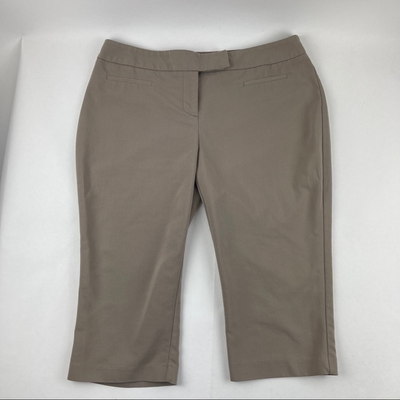 Apt 9 Crop Pants Womens 12P Khaki Flat Front - Picture 1 of 8